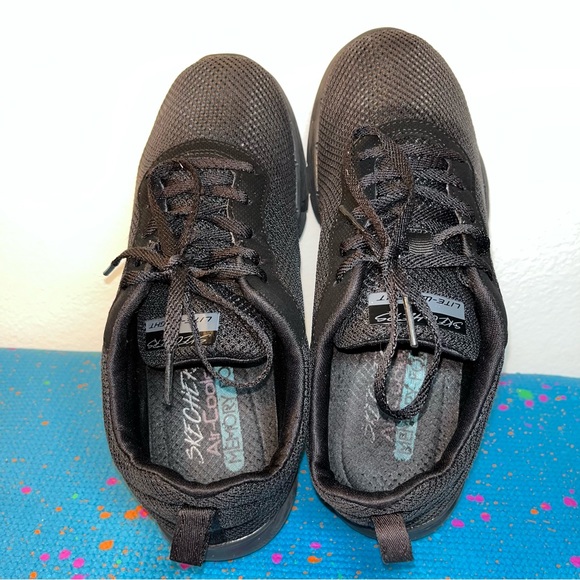 Women Size 8 Skechers triple Black Lite Weight Memory Foam Sneaker running Shoes - Picture 7 of 9
